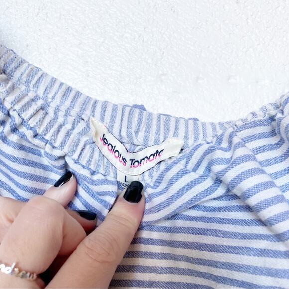 Jealous Tomato Off the Shoulder Bell Sleeve Pinstripe Dress Size Large - Picture 7 of 10